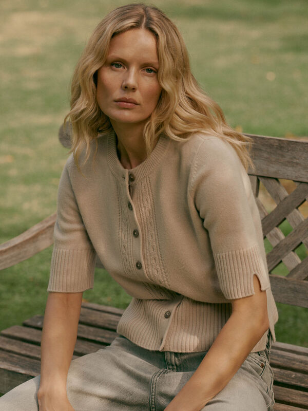 Kurz geschnittener Bio-Kaschmir-Cardigan image number 3