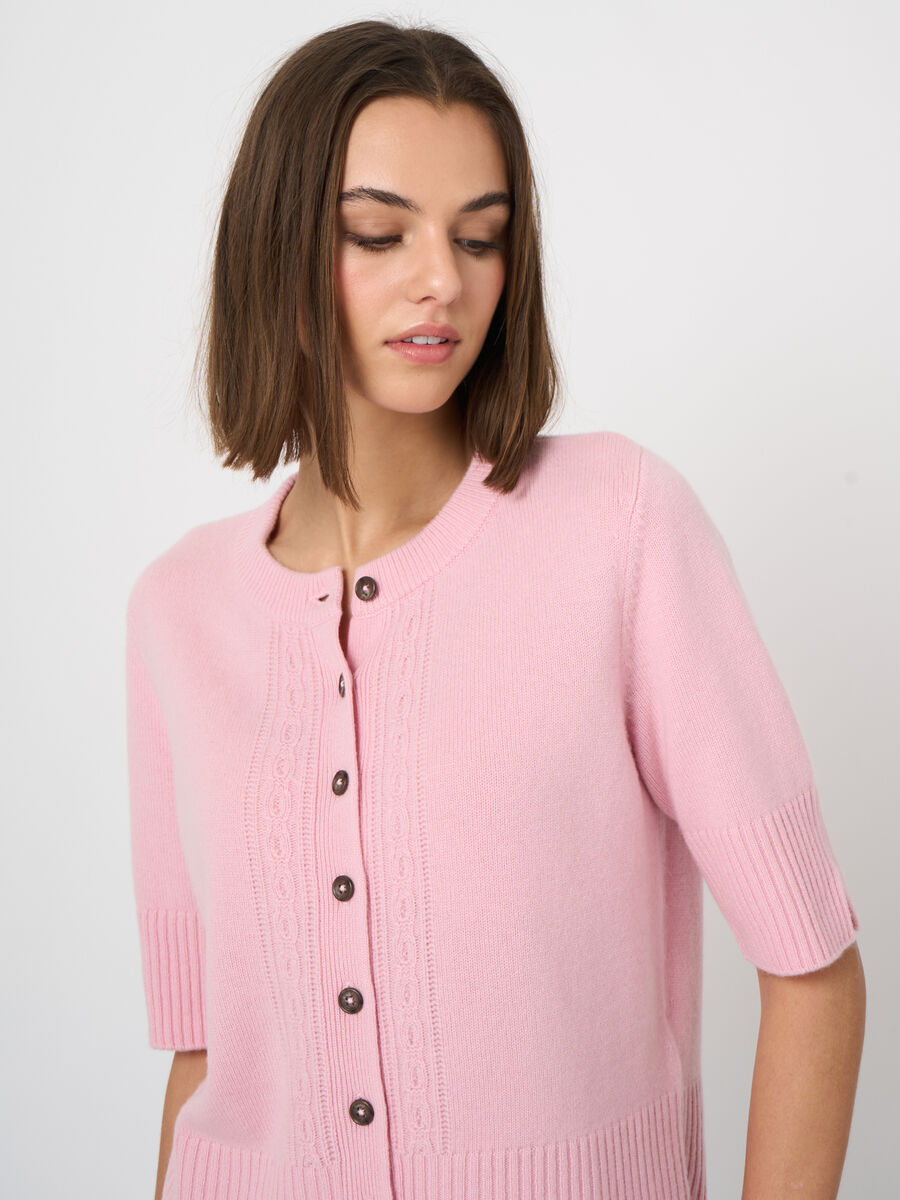 Cropped organic cashmere cardigan image number 3