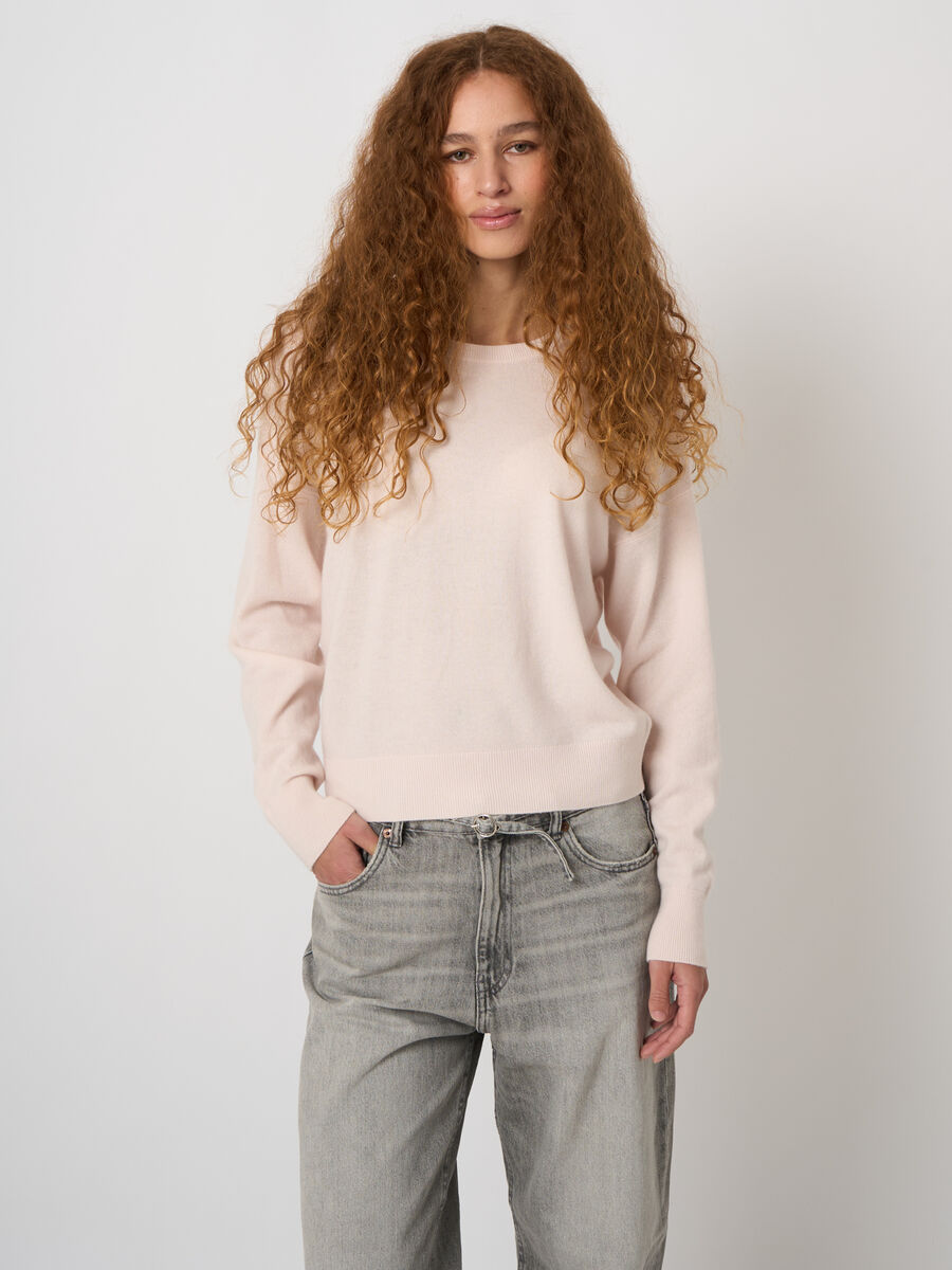 Breezy cashmere crew oversized knit image number 2
