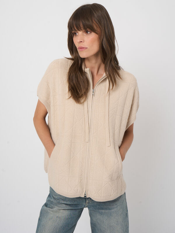 Kasjmieren poncho met rits en sponsachtige breistructuur image number 7