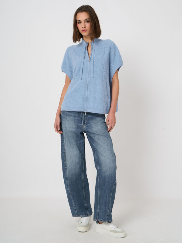 Cashmere zip poncho with spongy knit image number 5