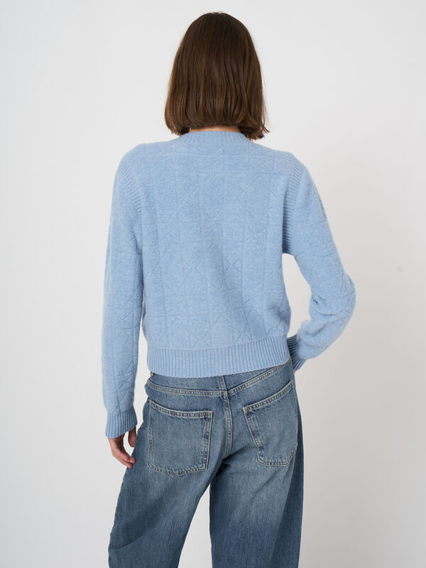 Cardigan en cachemire, maille moelleuse, boutons logo REPEAT image number 4