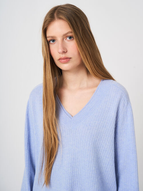 Kaschmirpullover mit V-Ausschnitt und feiner Blende