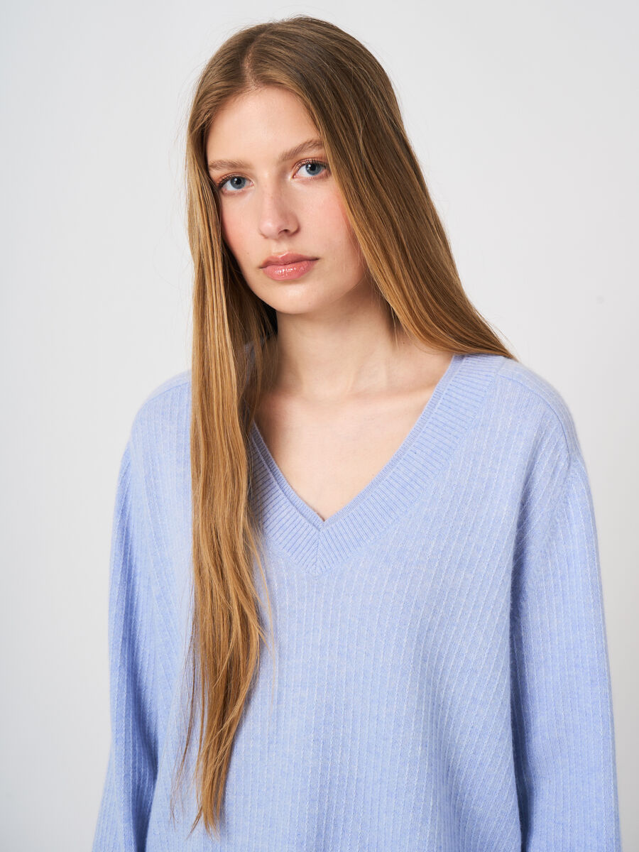 Organic Cashmere V-Neck Sweater with Refined Neckline image number 1