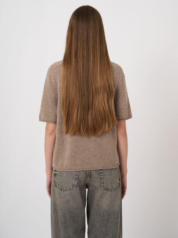 Medium-Weight Organic Cashmere Sweater with Stand Collar image number 2