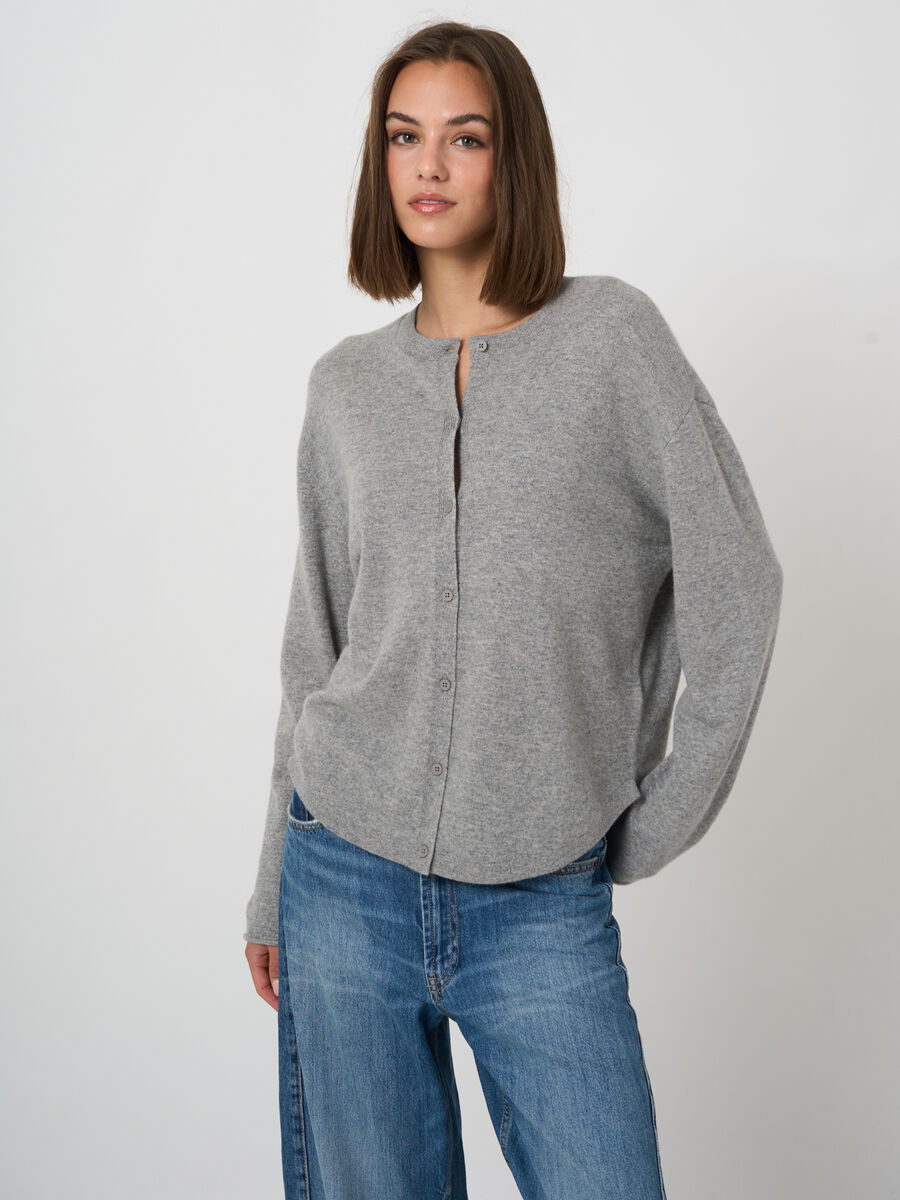 Leichte Kaschmirjacke mit &uuml;berschnittenen Schultern image number 2