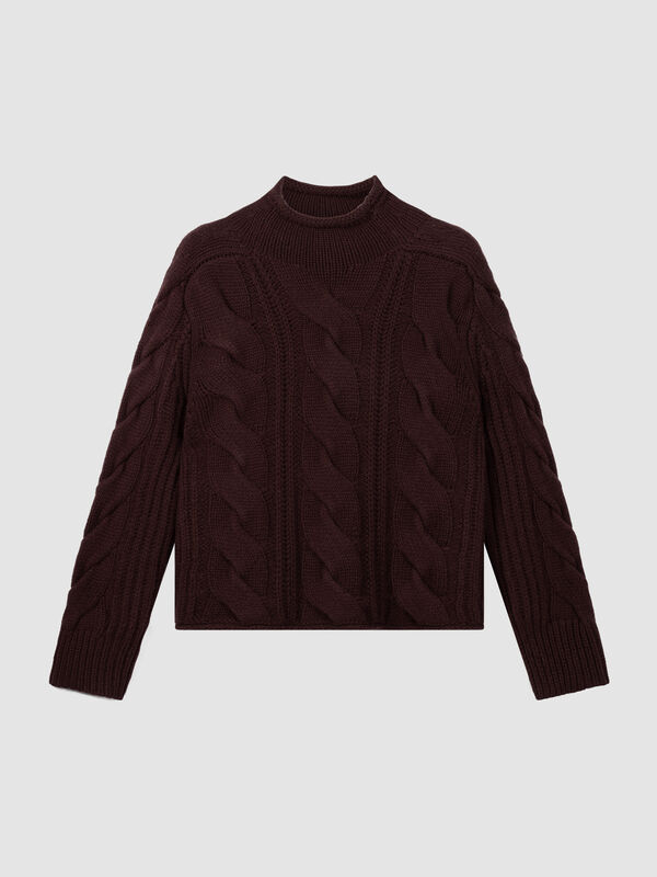 Heavy-Gauge Cashmere Cable-Knit Sweater image number 2