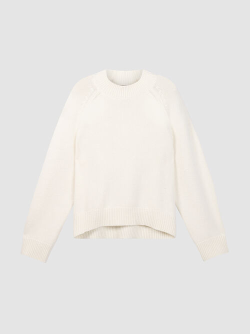 Chunky Cashmere Sweater with Asymmetric Hem