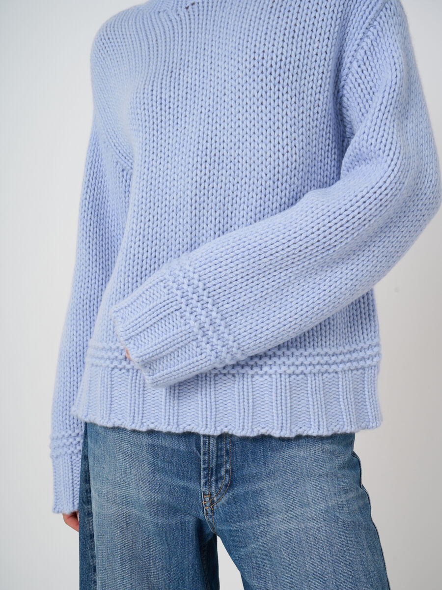 Chunky Cashmere Stand-Collar Sweater image number 1