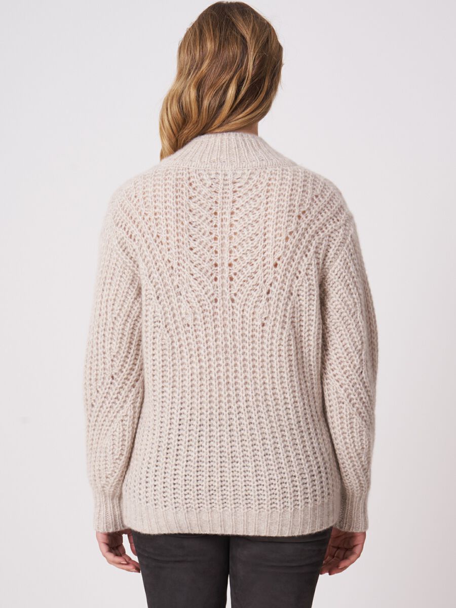 Grof gebreide trui met sjaalkraag van cashmere-zijde mix image number 2