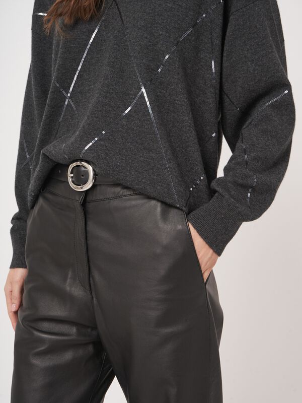 Lichtgewicht kasjmier sweater met pailletten image number 4