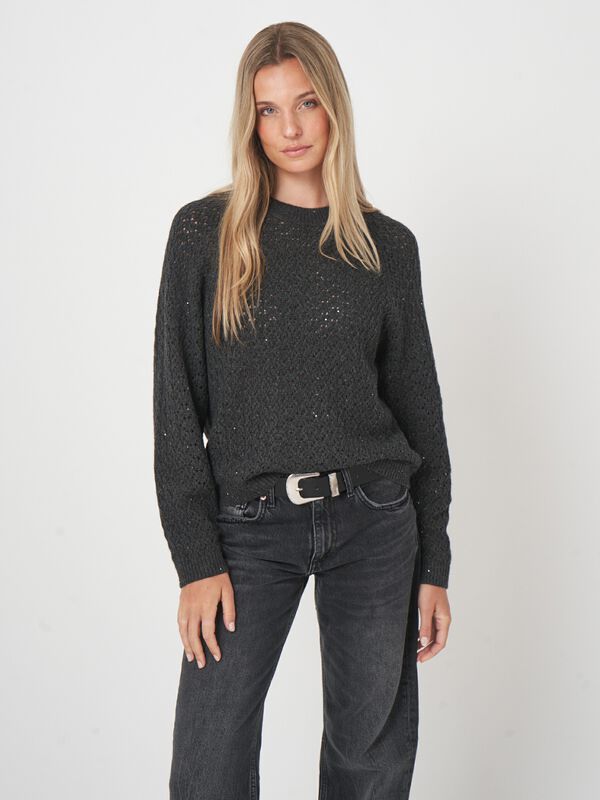 Strickpullover mit Mini-Pailletten und Pointelle-Muster image number 0
