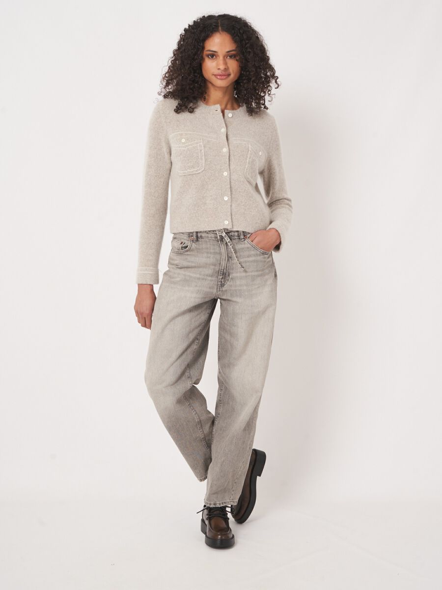 Stijlvol kasjmier vest met contrastdetails image number 7