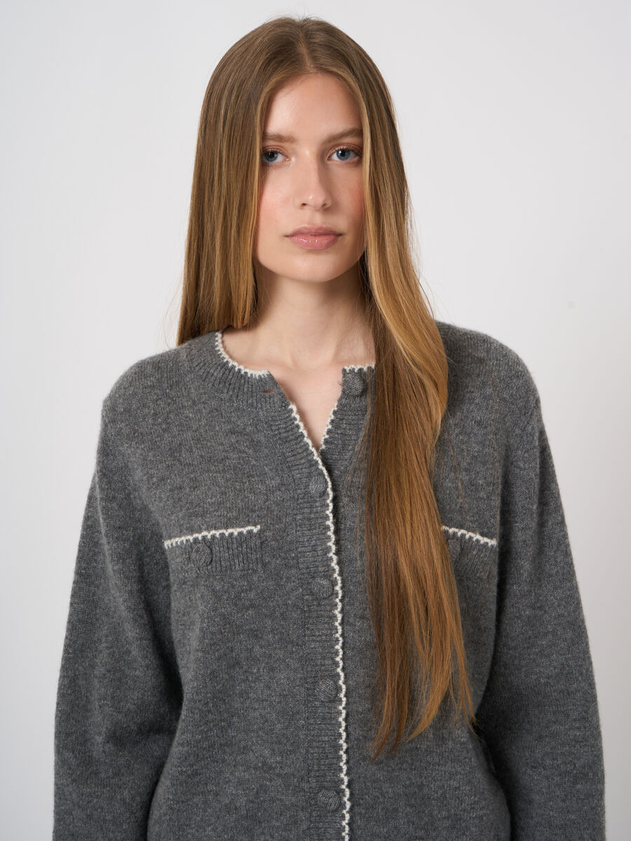 Cashmere-Wool Boucl&eacute; Cardigan with Scalloped Edges image number 1