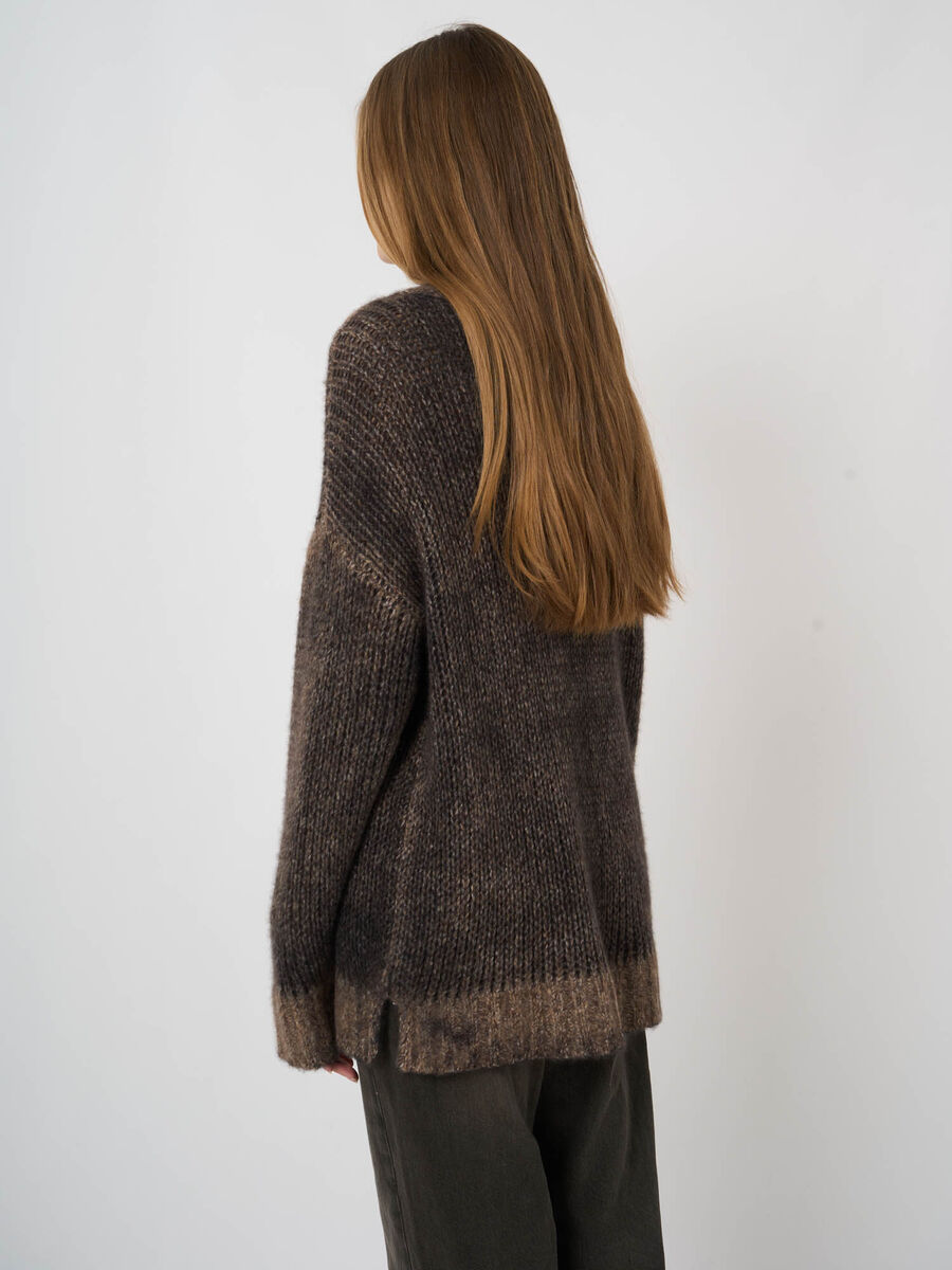 Ultra-Light Cashmere-Silk Sweater with Textured Print image number 4