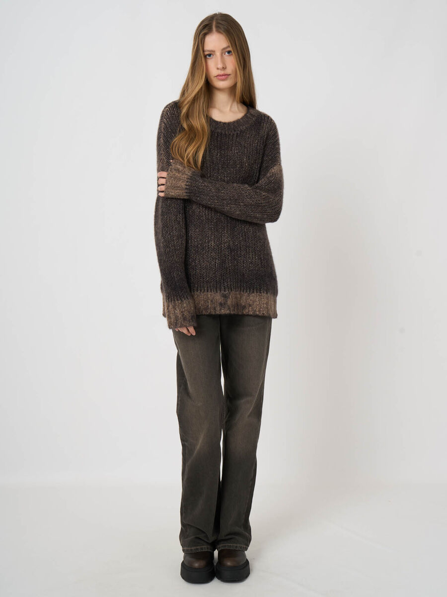 Ultra-Light Cashmere-Silk Sweater with Textured Print image number 6