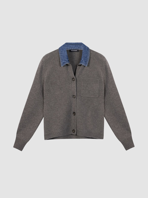 Cardigan en cachemire et laine &agrave; col denim image number 4