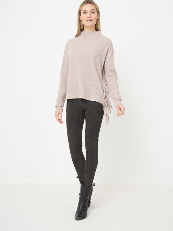 Cashmere blend rib knit sweater with long fringes image number 3