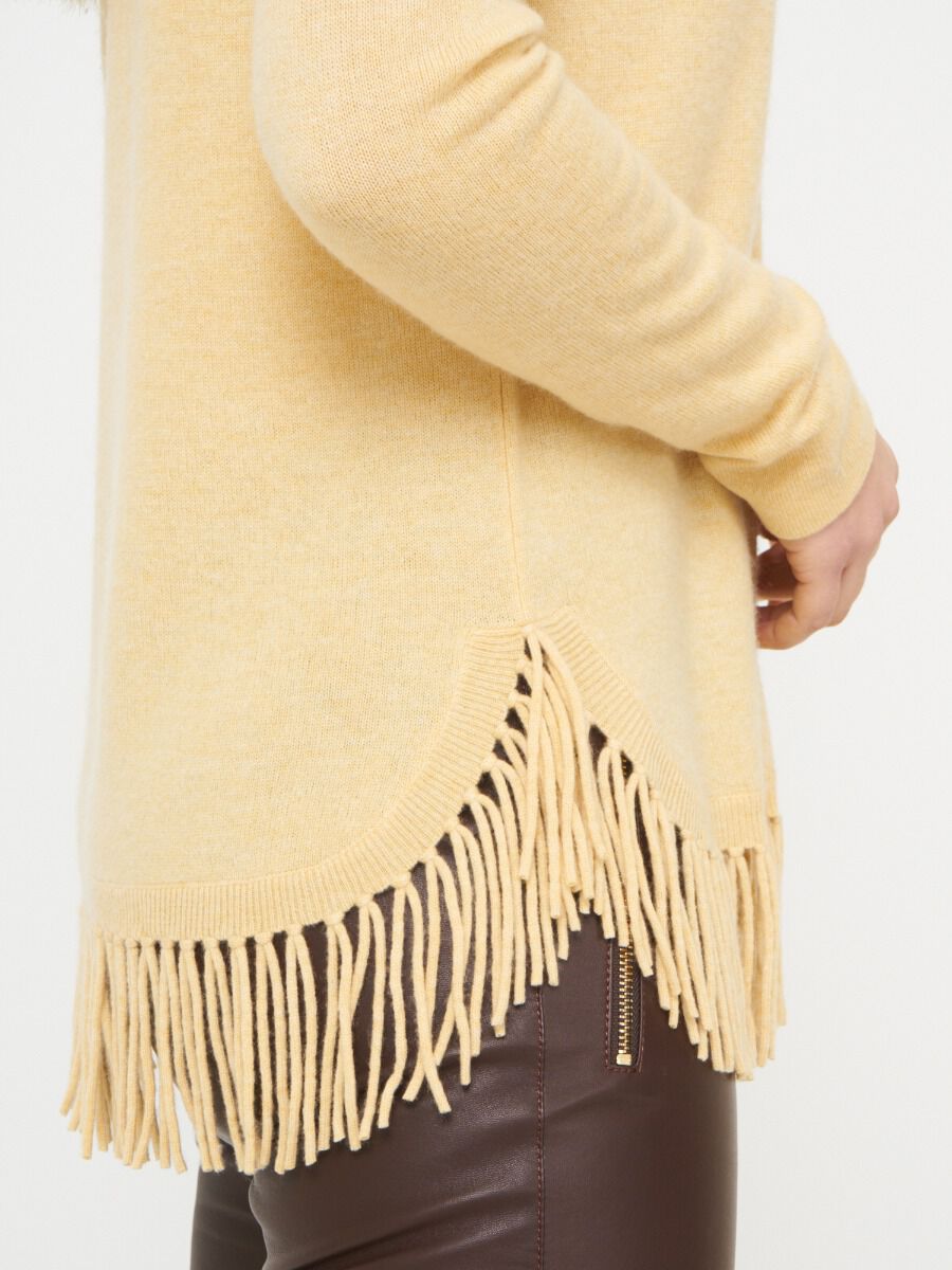 Strickpulli mit rundem Fransensaum image number 2