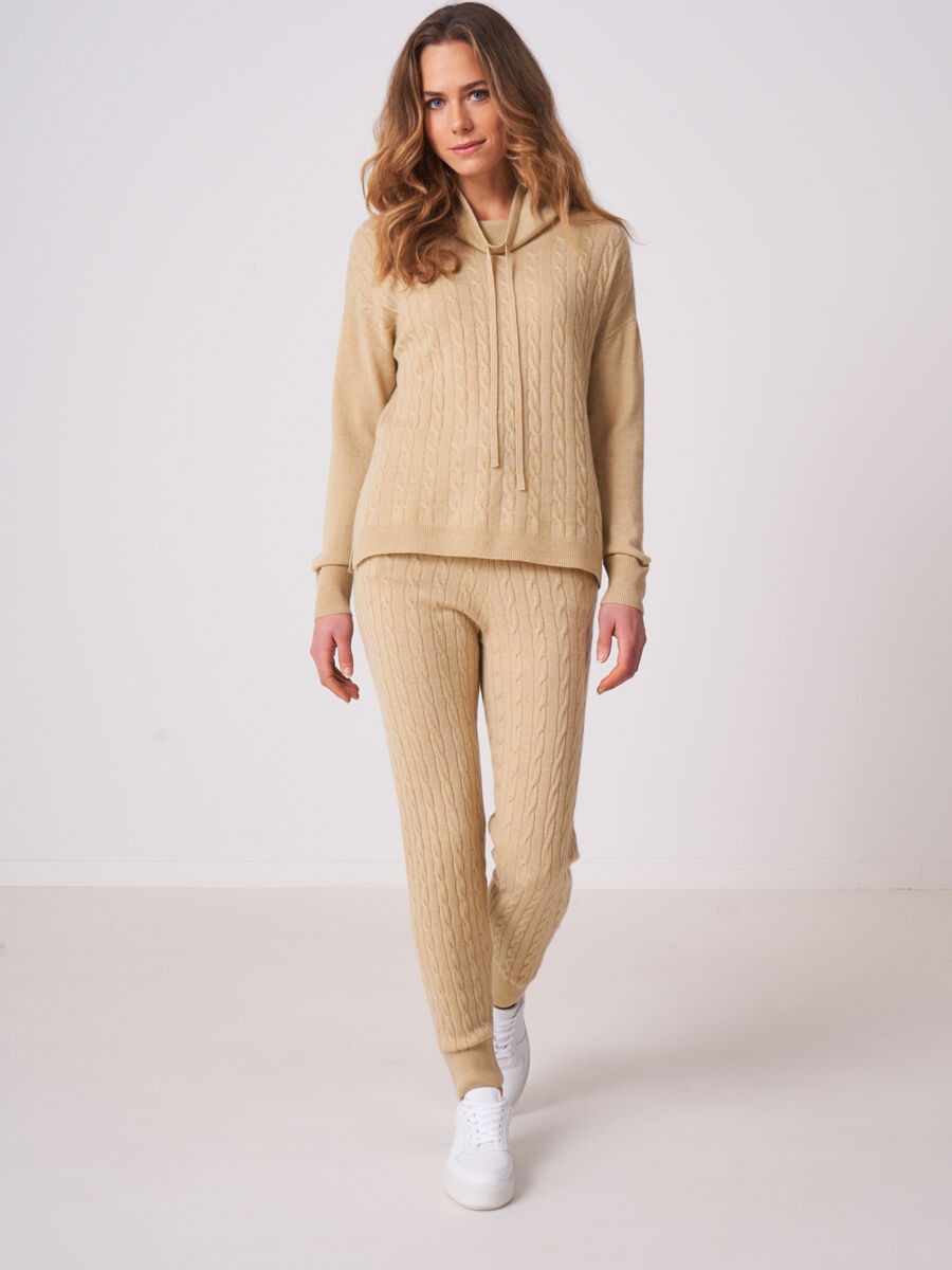 Cable knit sweater with stand-up collar and drawstring image number 4