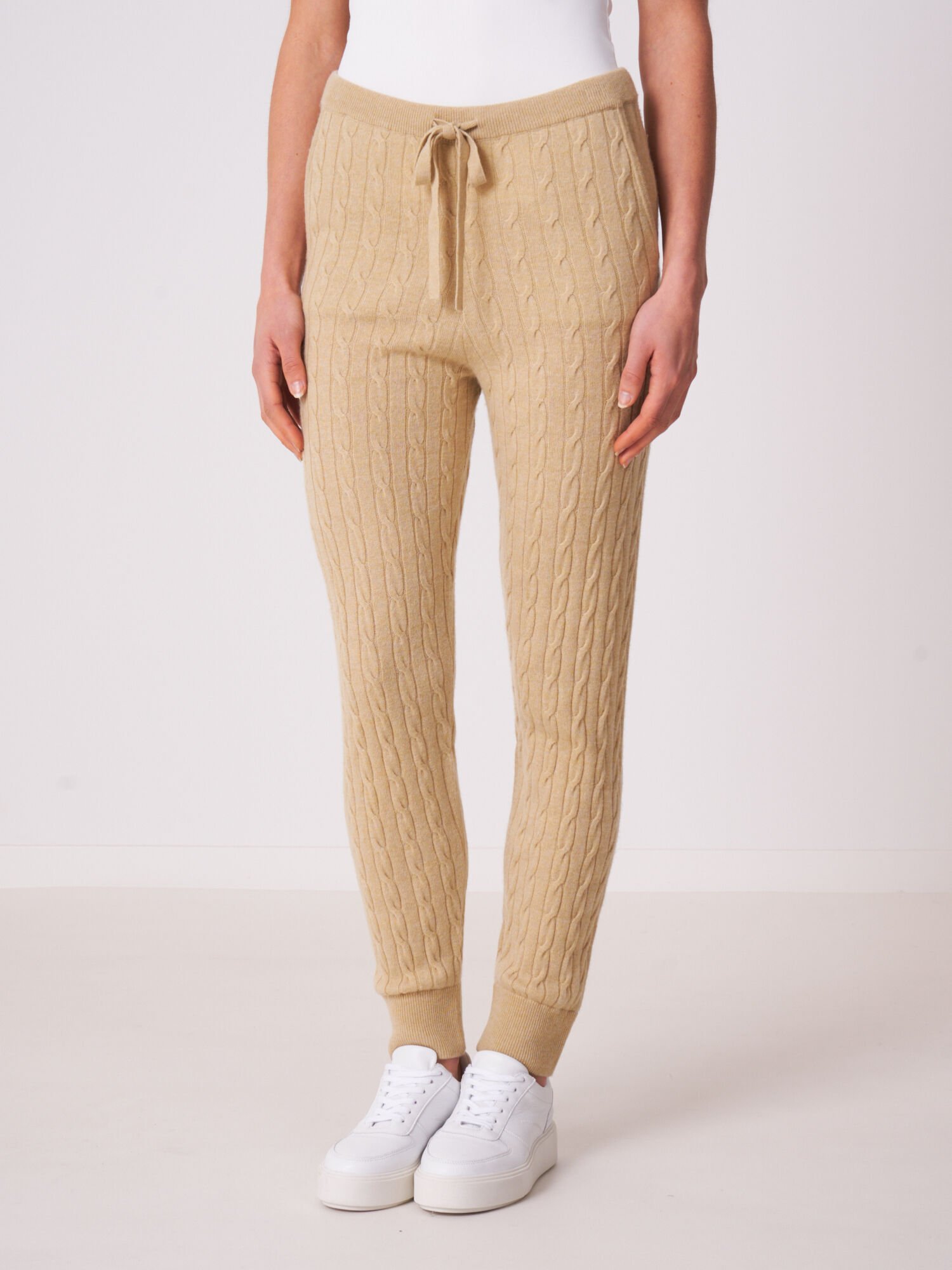 AnyBody Hacci Rib Knit Pant w/ Button Detail