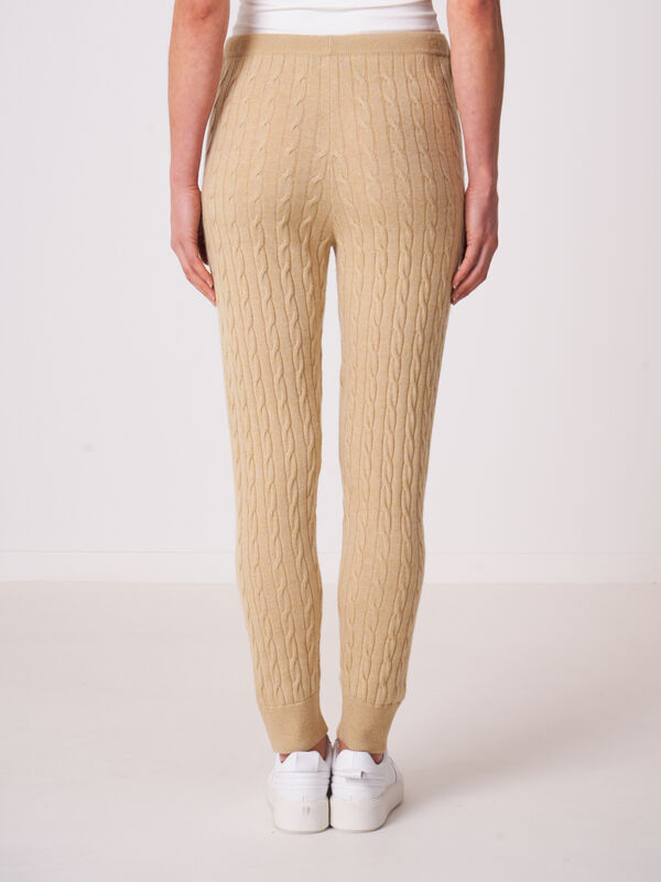 Pantalon de jogging en maille torsadée image number 2