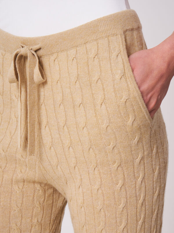 Pantalon de jogging en maille torsadée image number 3