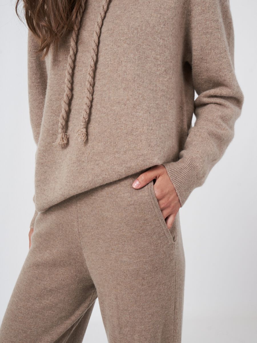 Wide leg knitted pants image number 3