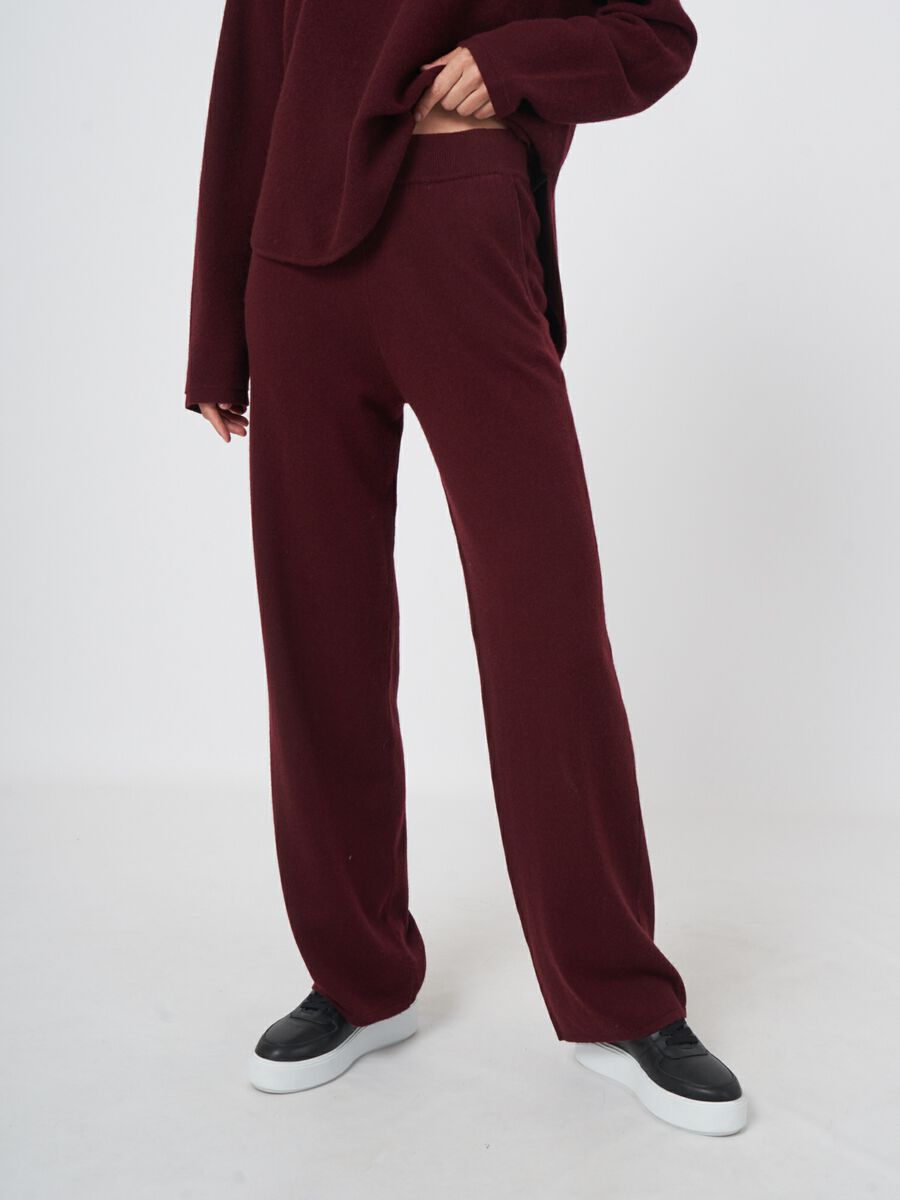 Wide leg knitted pants image number 12