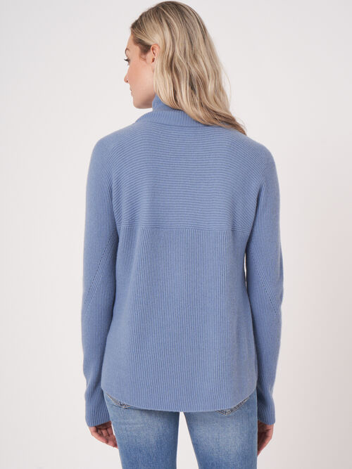 A-lijn gebreide trui met opstaande kraag