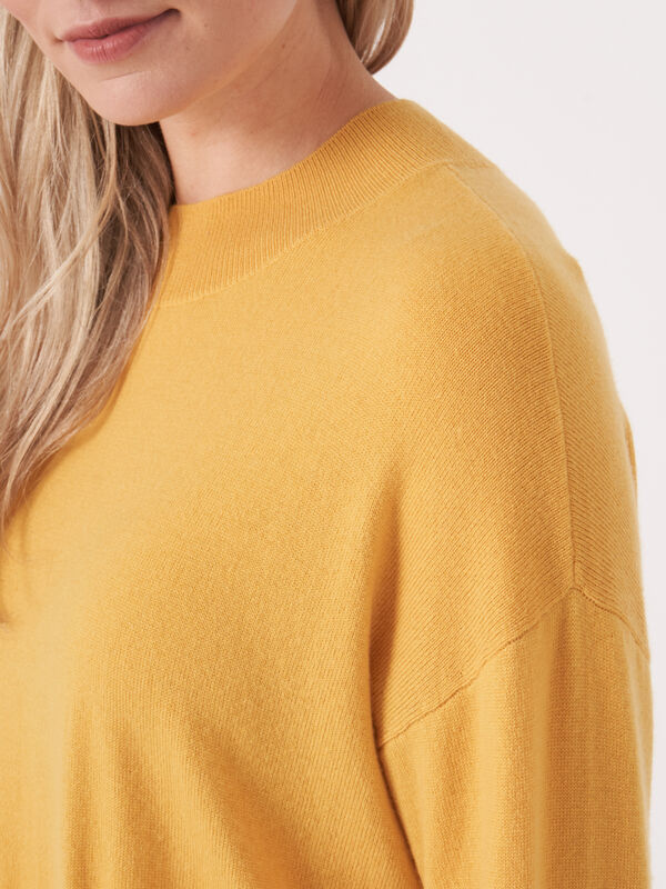 Pull en maille fine avec poche sur le devant image number 5