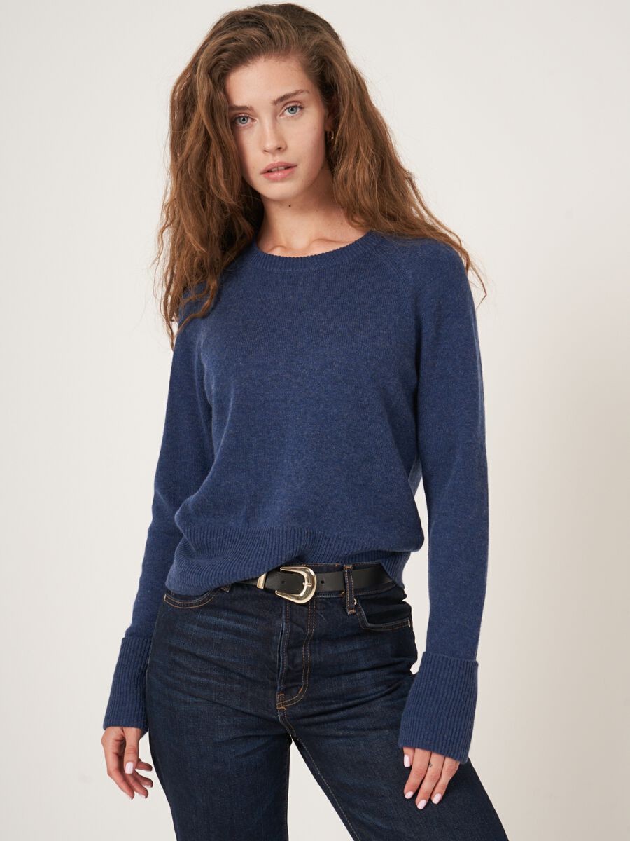 Cashmere blend raglan sweater with rolled up sleeve image number 0