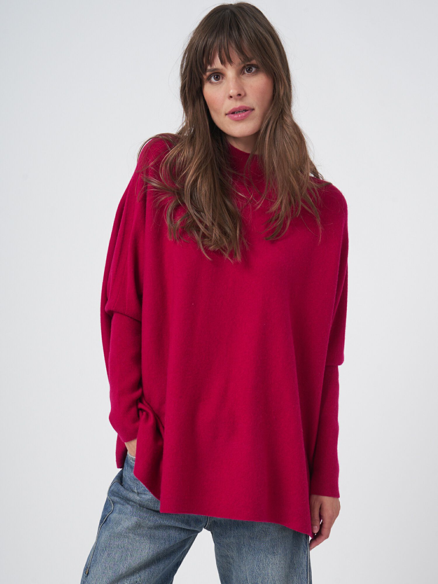 Oversized fijn gebreide poncho trui van cashmere-mix