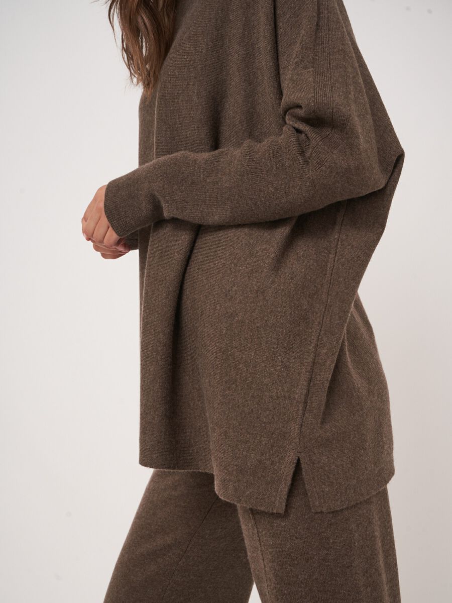 Oversized fine knit cashmere blend poncho sweater image number 2