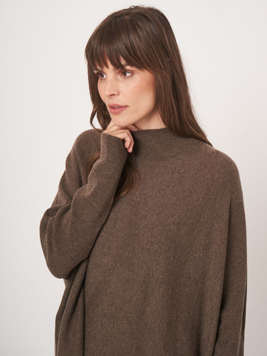 Oversized fine knit cashmere blend poncho sweater image number 4