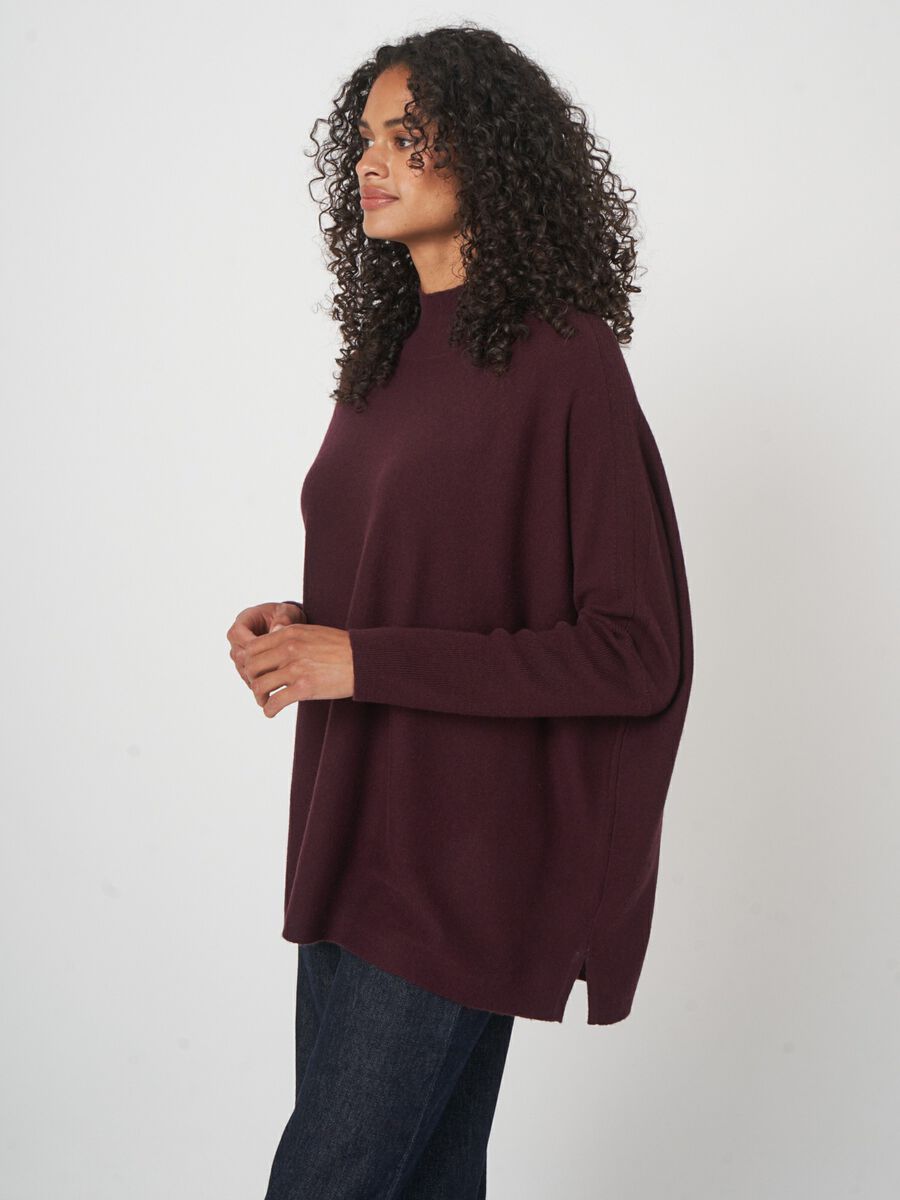 Kasjmier blend poncho sweater - lichtgewicht & stijlvol image number 1