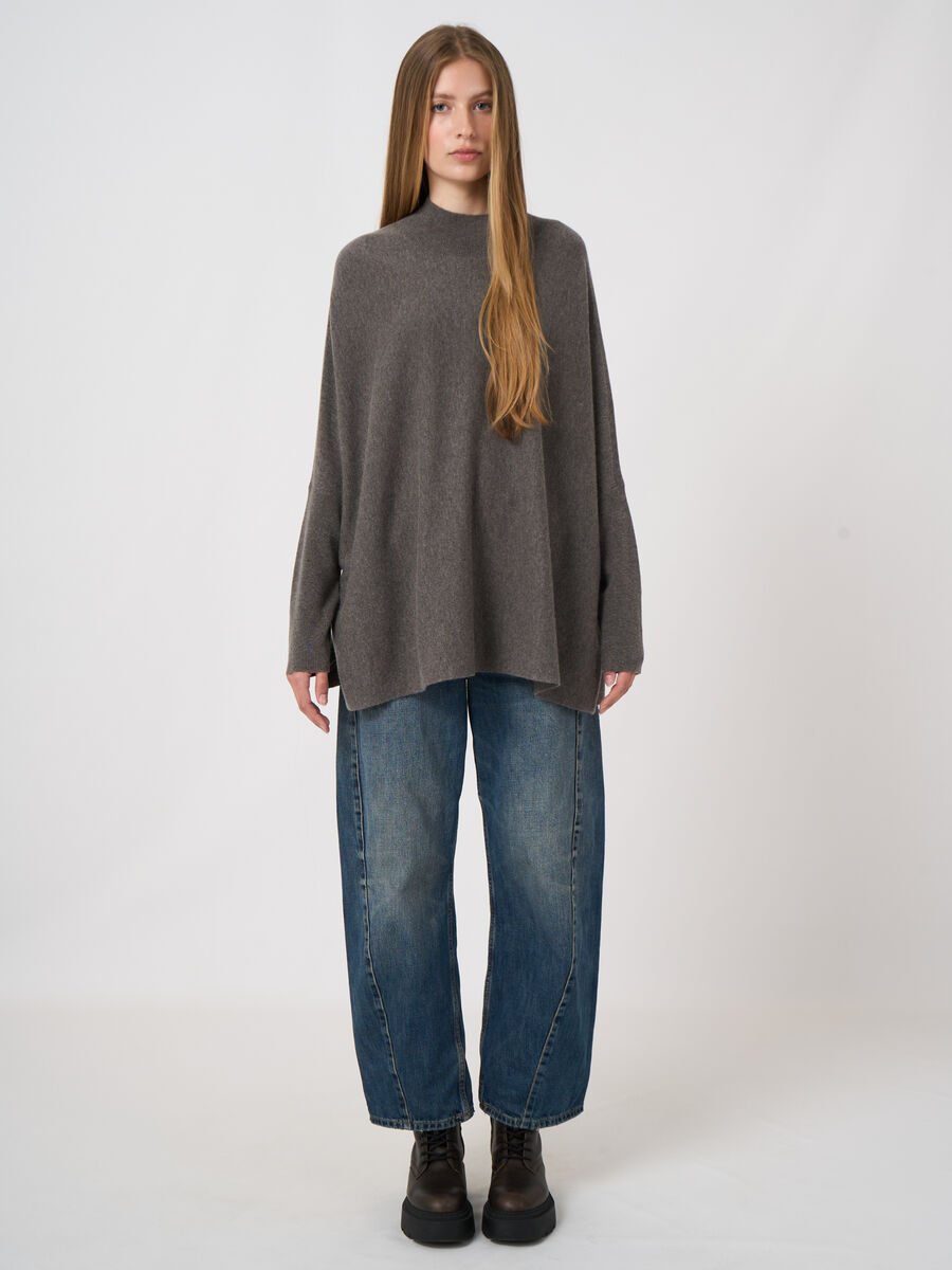 Oversized-Kaschmirmix-Pullover mit Stehkragen image number 1