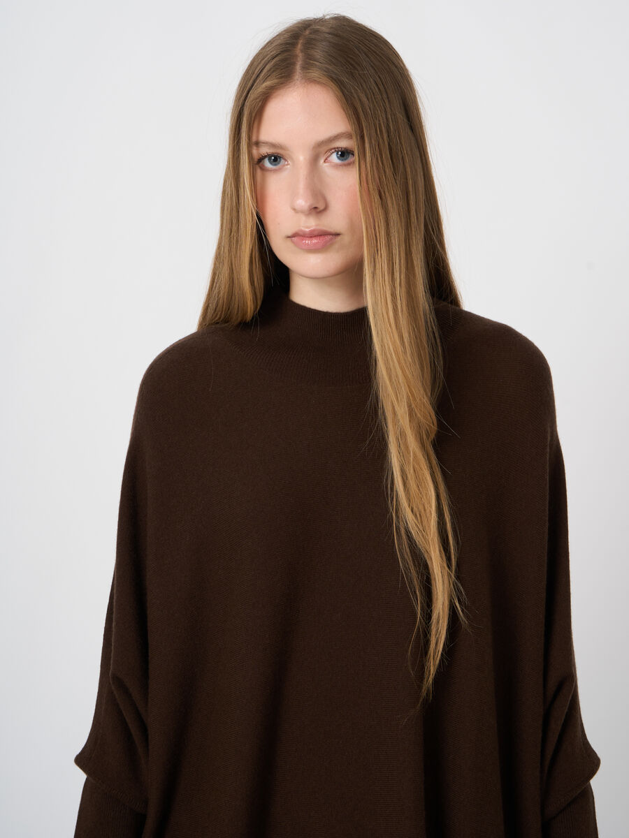 Oversized-Kaschmirmix-Pullover mit Stehkragen image number 3