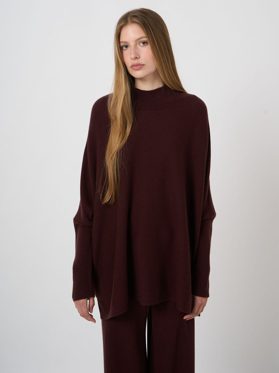 Oversized Organic Cashmere-Blend Sweater with Stand Collar image number 2