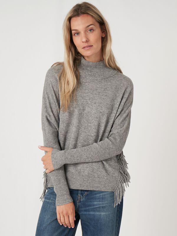 Cashmere blend sweater with fringe