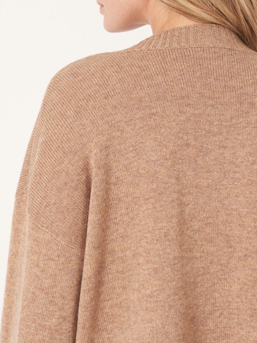 Vest met voorzak en wijde mouwen met geribd detail image number 5