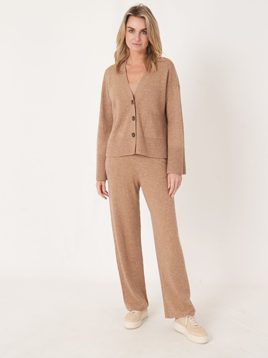 Vest met voorzak en wijde mouwen met geribd detail image number 6