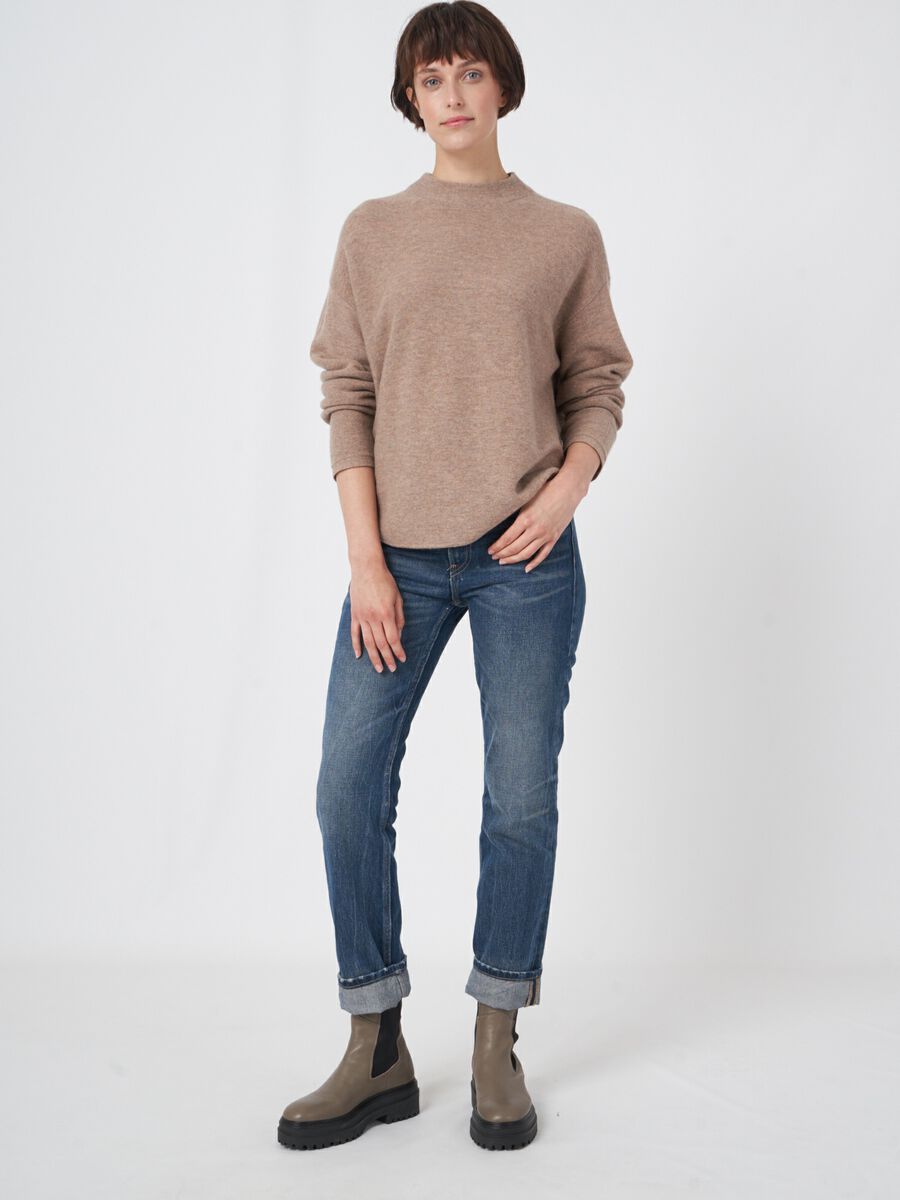 Pull à texture fine avec ourlet rond image number 2