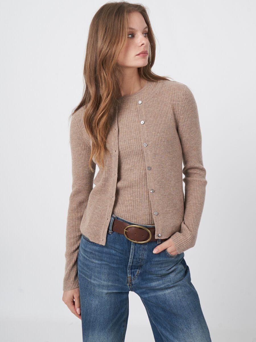 Kurzarm-Rippenstrick-Pullover aus Kaschmir-Mischung image number 5