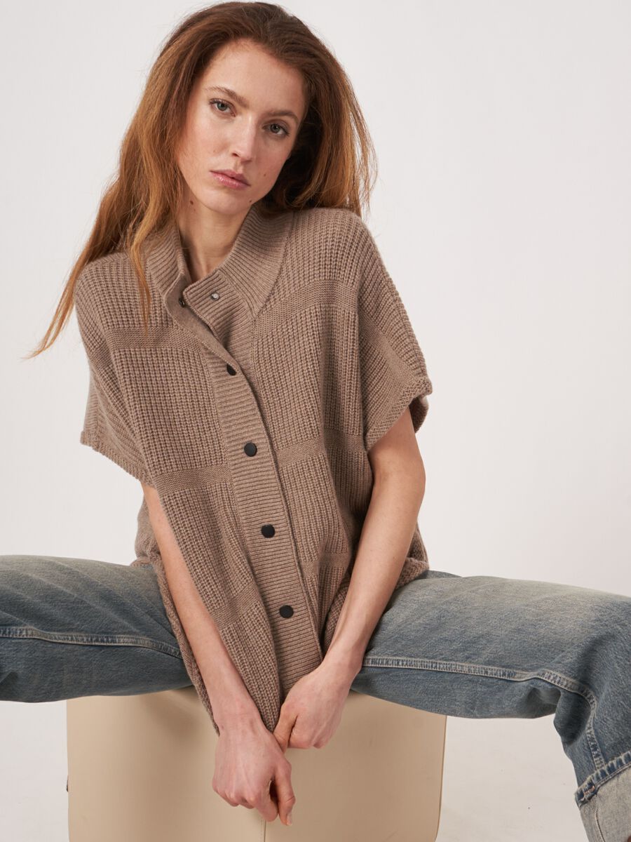 Mixed textured knit cashmere blend poncho with snap buttons image number 3