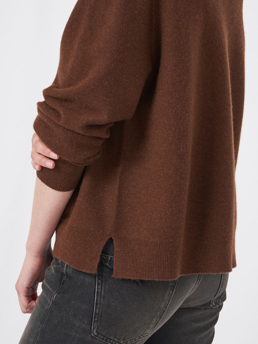 Seamless cashmere blend high neck sweater image number 2