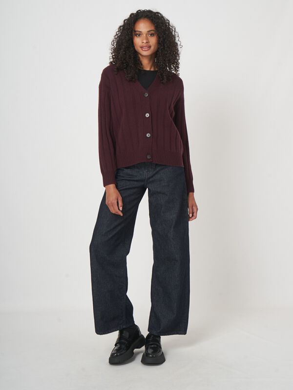 V-hals vest van kasjmiermix met ribstructuur image number 2