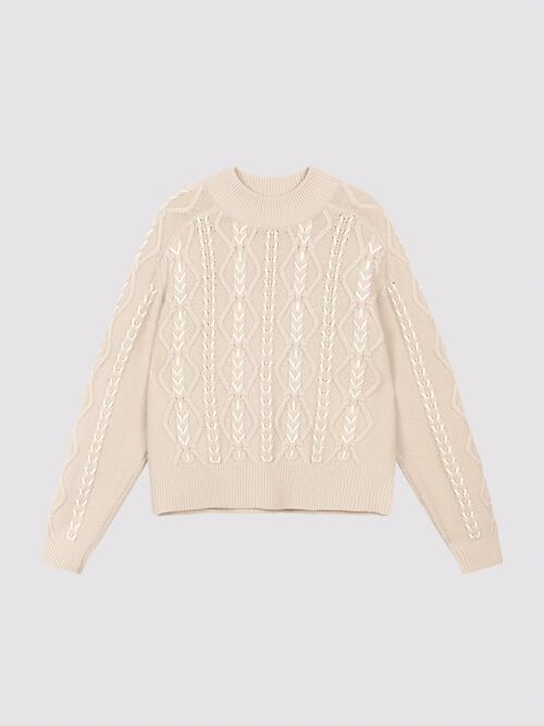 Multicolor cable sweater with hand embroidery