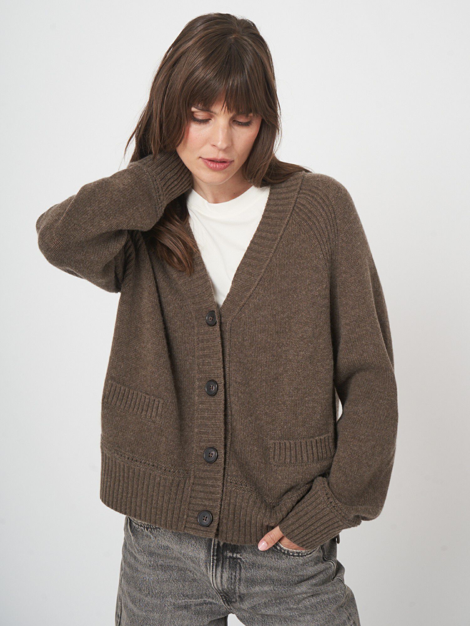 Kasjmiermix v hals vest met rechte snit