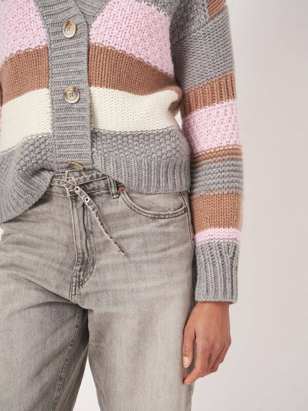 Strick-Cardigan mit Struktur und Streifen aus Kaschmir-Mix image number 3